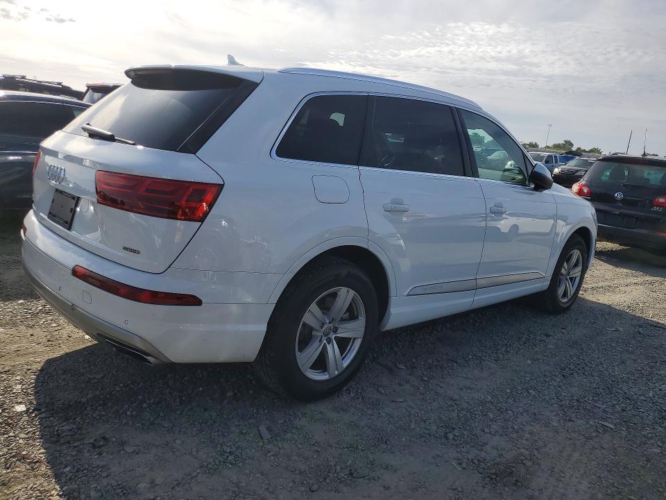 2018 Audi Q7 Premium