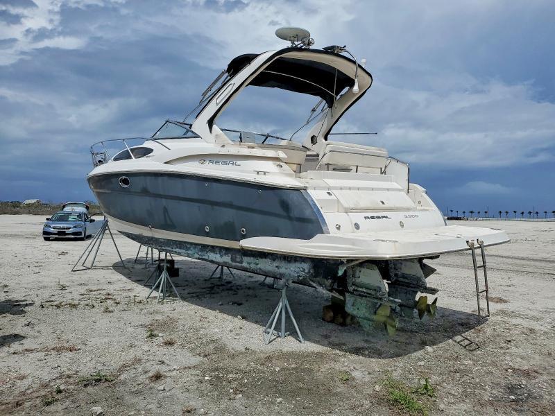 2009 RGM Regal Boat