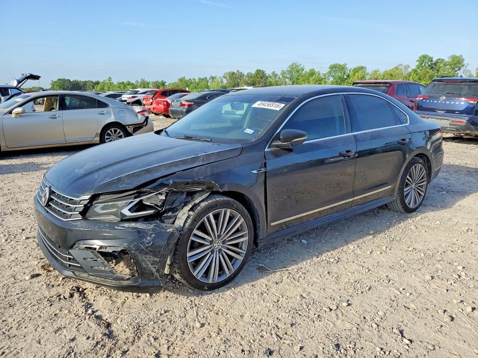 2017 Volkswagen Passat R-line