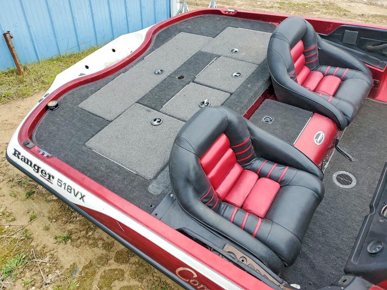 1999 Mercruiser Boat