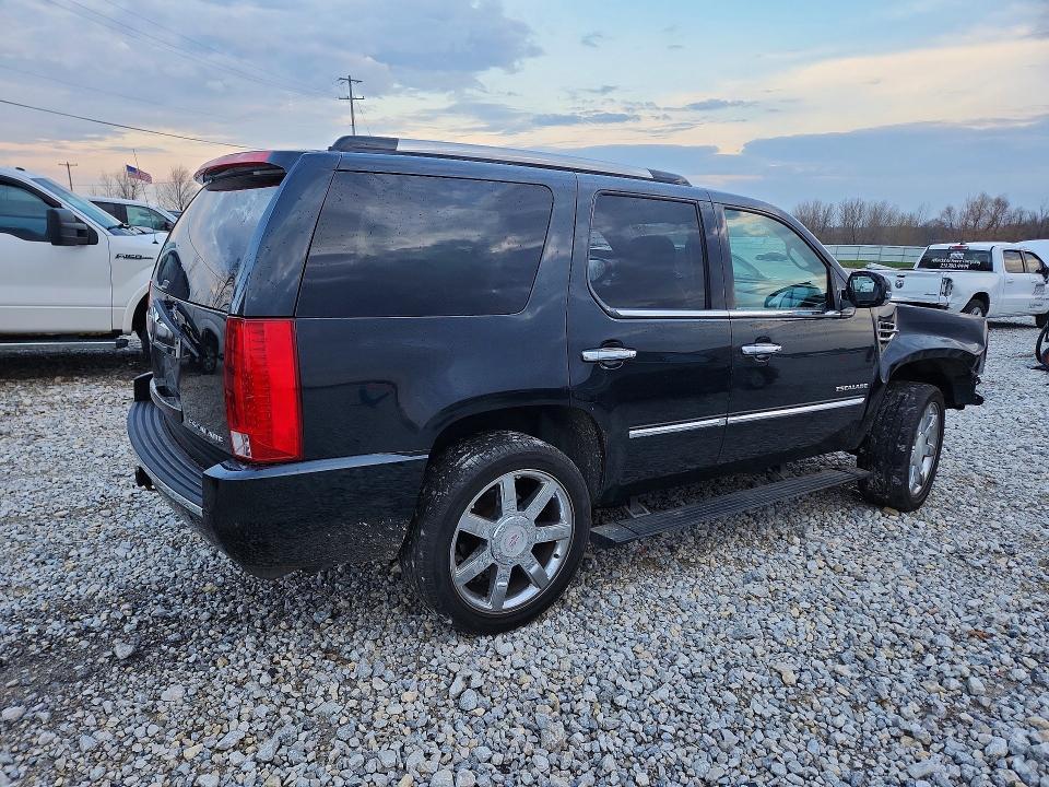 2010 Cadillac Escalade Premium