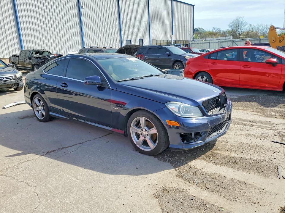2012 Mercedes-Benz C 250