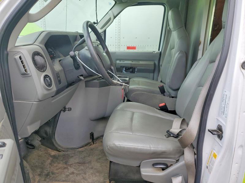 2019 Ford E350 BOX Truck