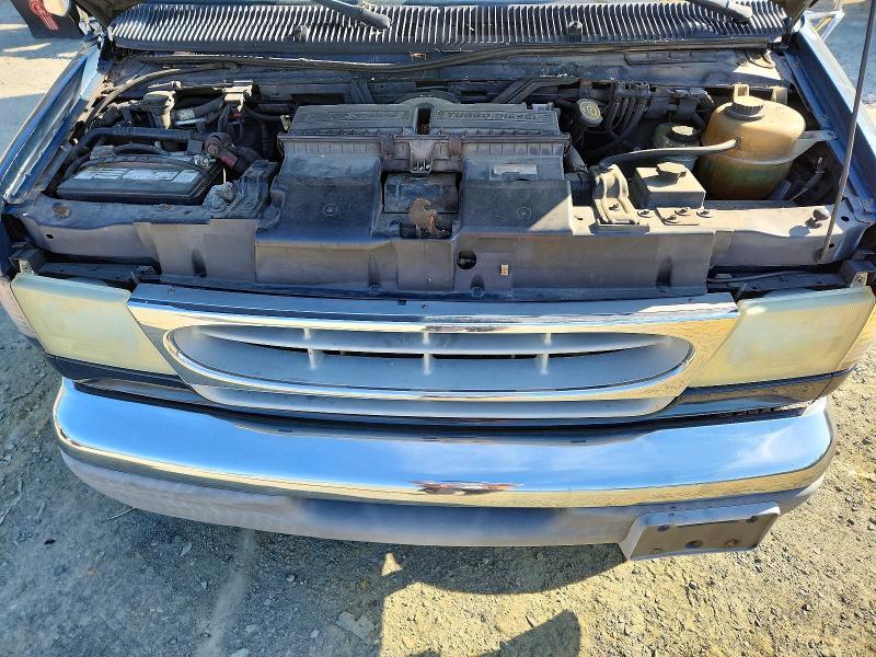 2002 Ford Econoline E350 Super Duty Cutaway Van