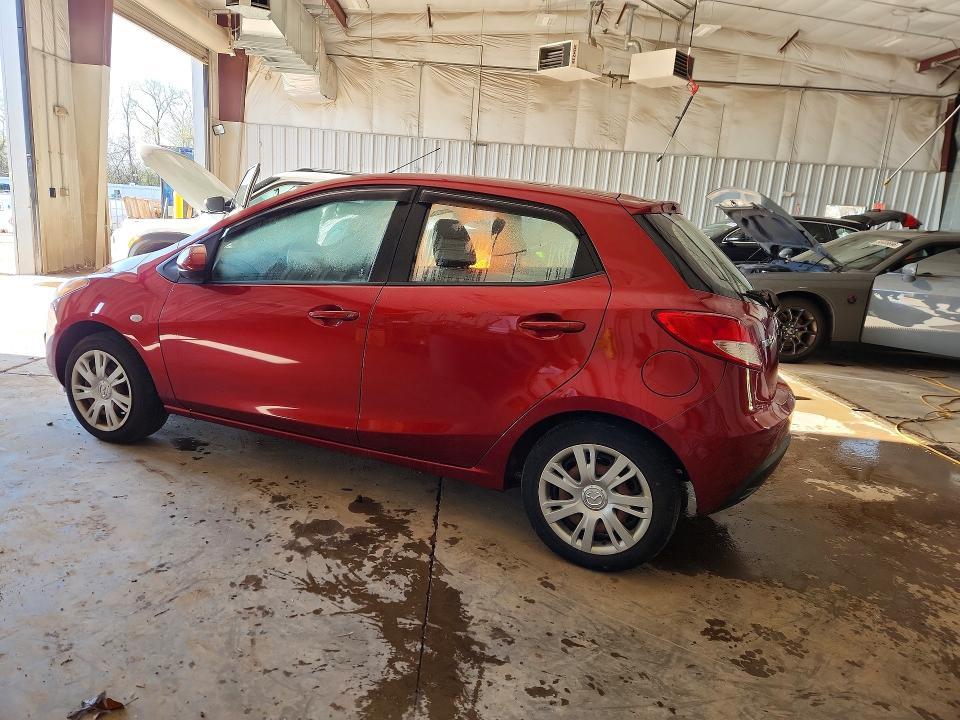 2014 Mazda 2 Sport