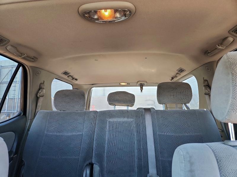 2005 Toyota Sequoia SR5