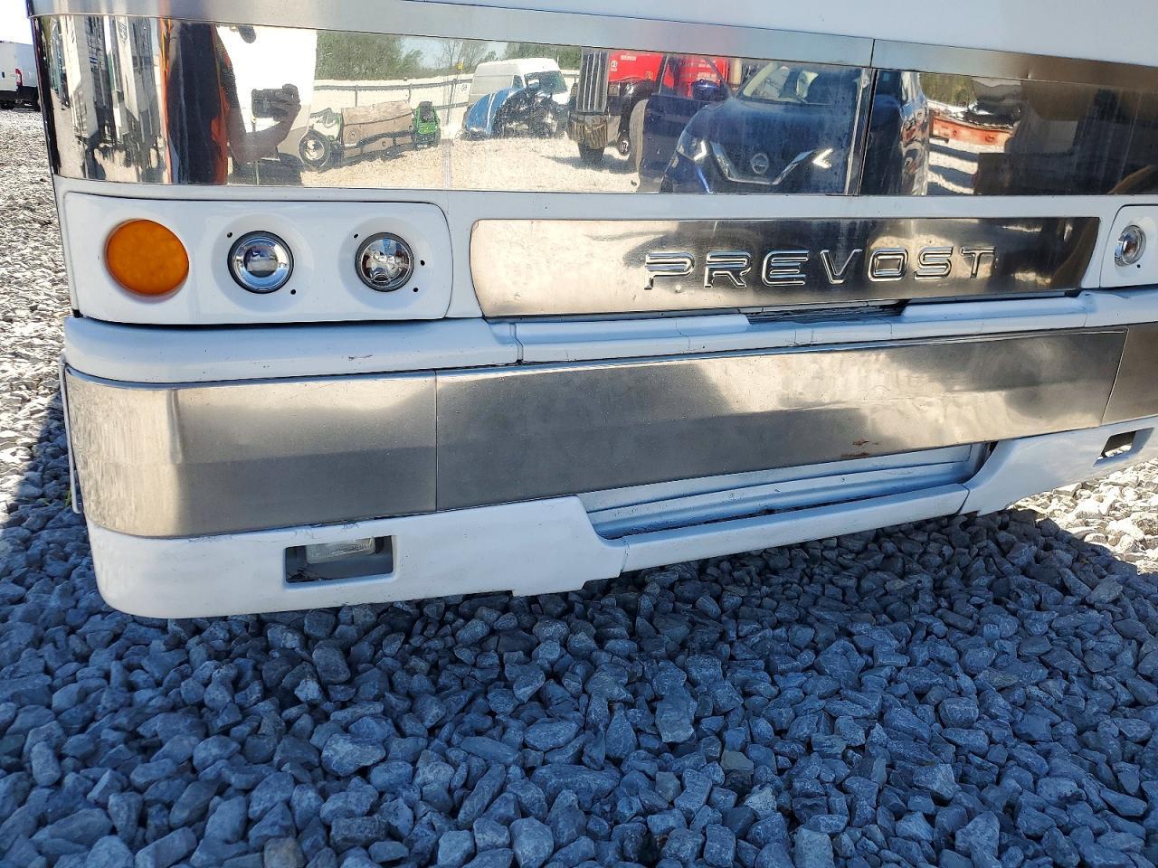 2004 Prevost Bus