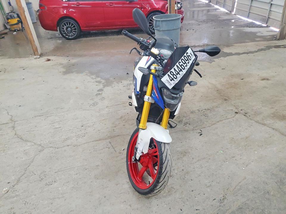 2023 BMW G310 R
