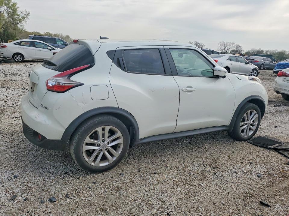 2015 Nissan Juke sl