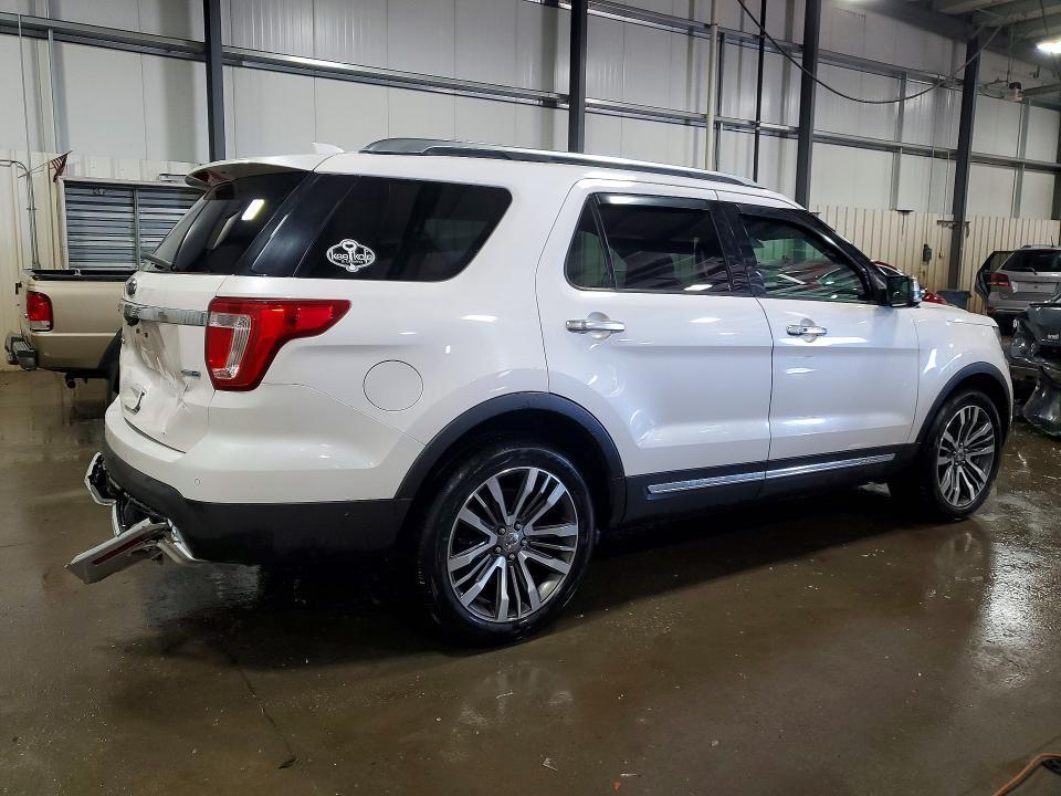 2017 Ford Explorer Platinum