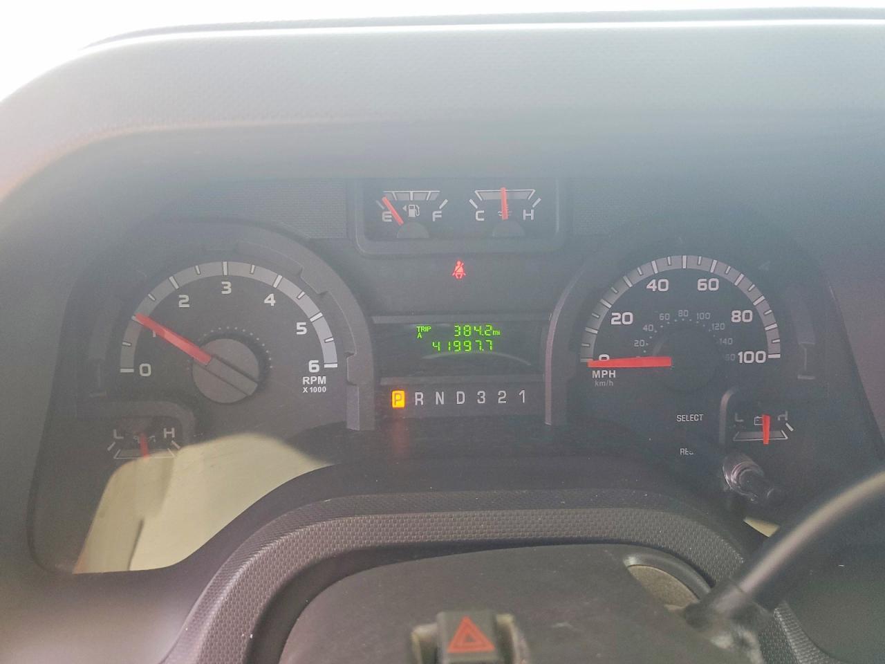 2010 Ford 2011 Ford Econoline E450 Super Duty Cutaway Van
