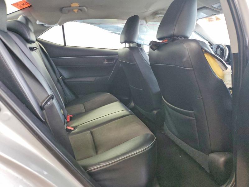 2015 Toyota Corolla s