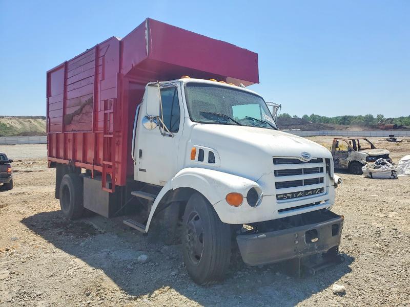 2001 Sterling L7500 Chipper Truck
