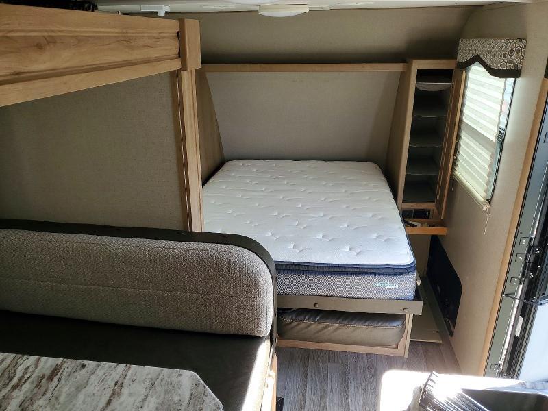 2020 Winnebago Micro Minnie 2108DS