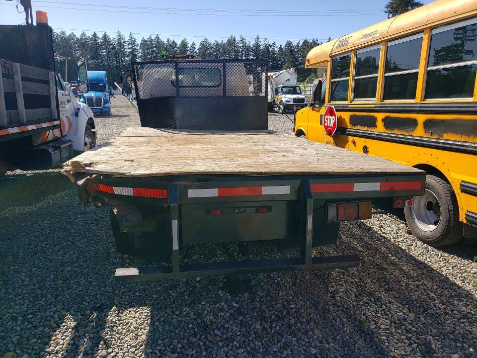 2006 Isuzu NPR