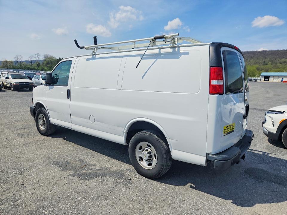 2020 Chevrolet Express G2500