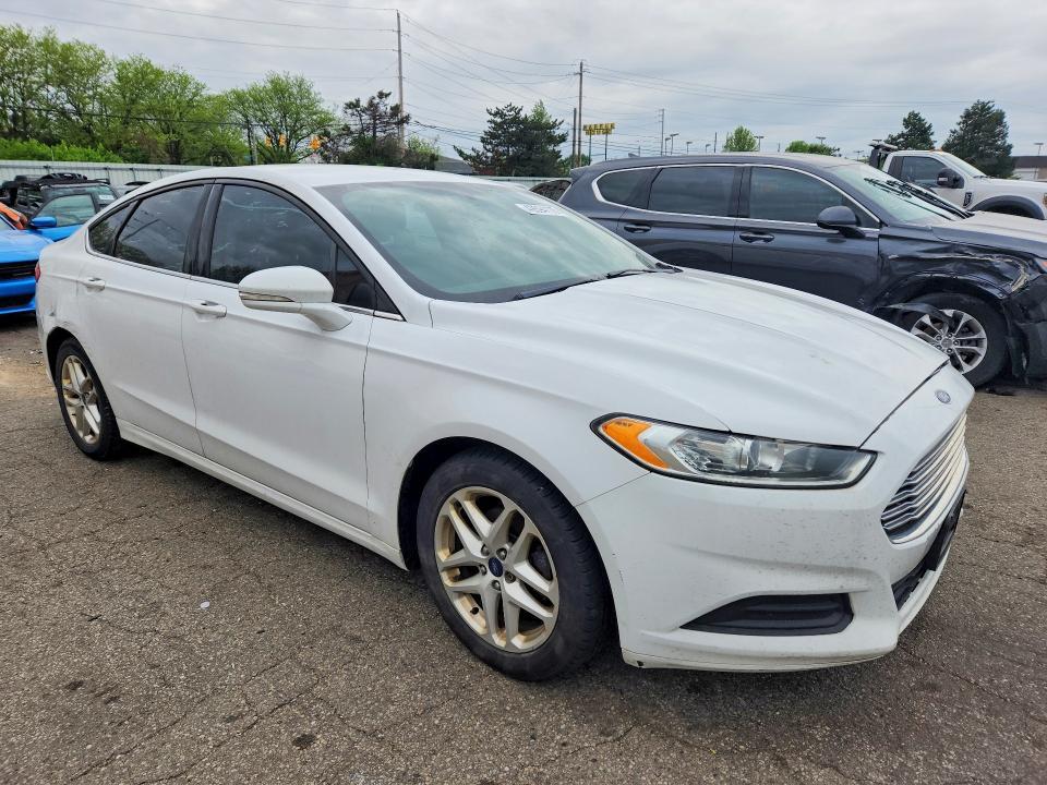 2016 Ford Fusion se