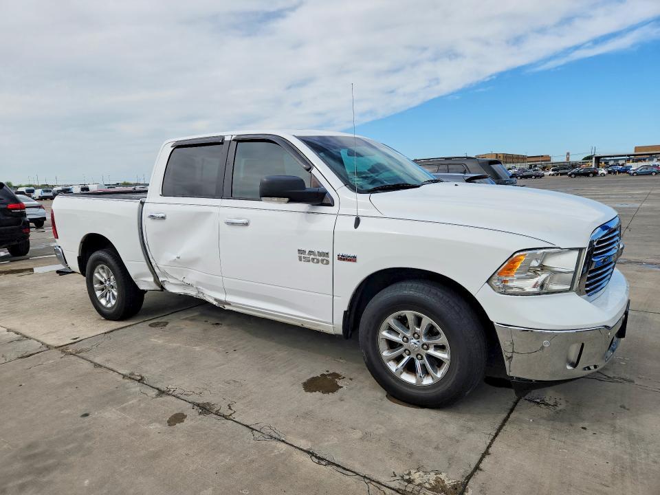 2016 Dodge RAM 1500 SLT