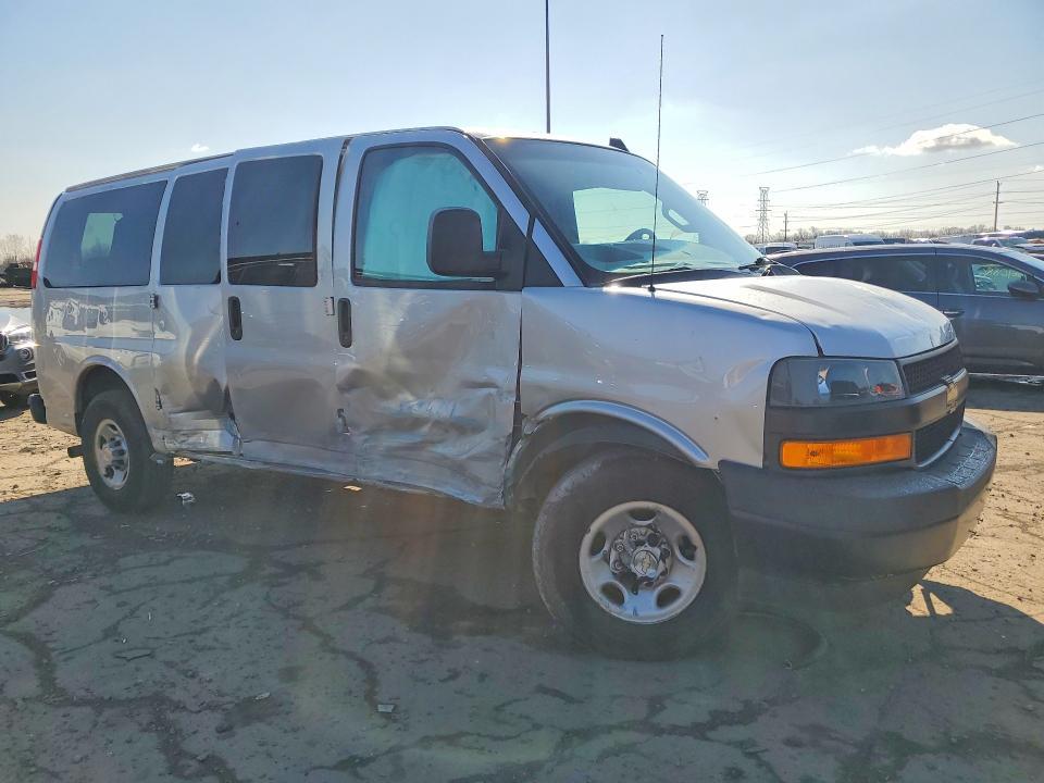 2020 Chevrolet Express G2500 LS