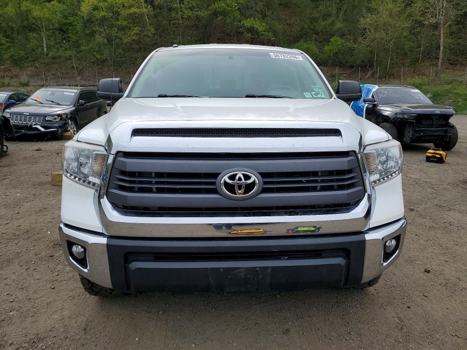 2015 Toyota Tundra SR5