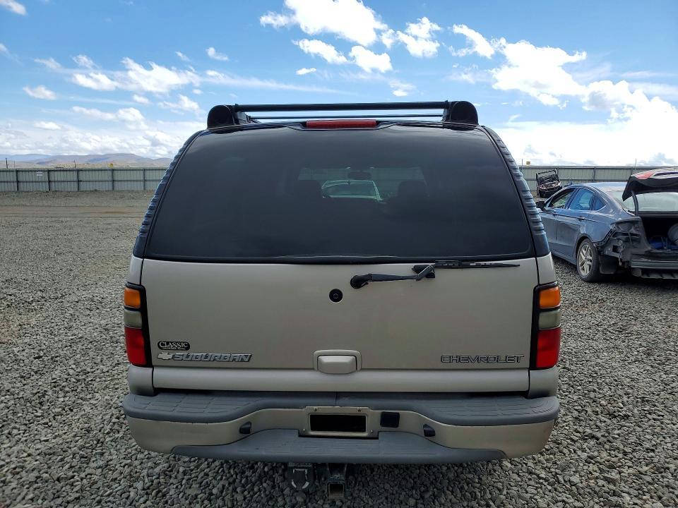 2005 Chevrolet Suburban C1500