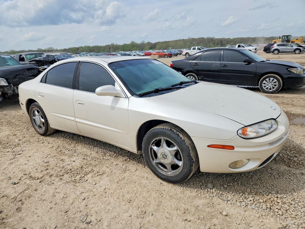 2003 Oldsmobile Aurora 4.0