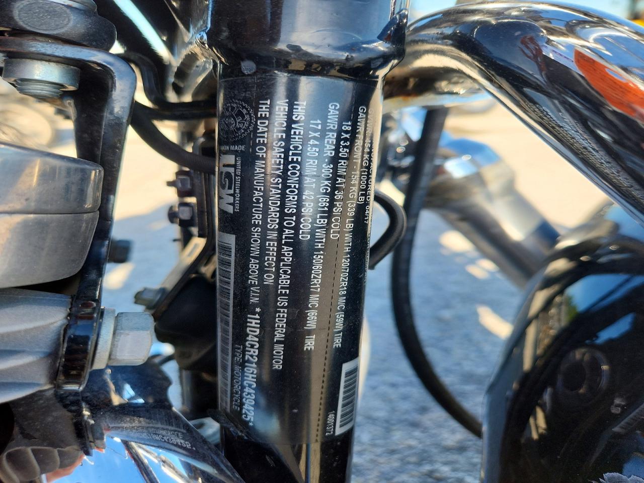 2017 Harley-Davidson XL883 Superlow