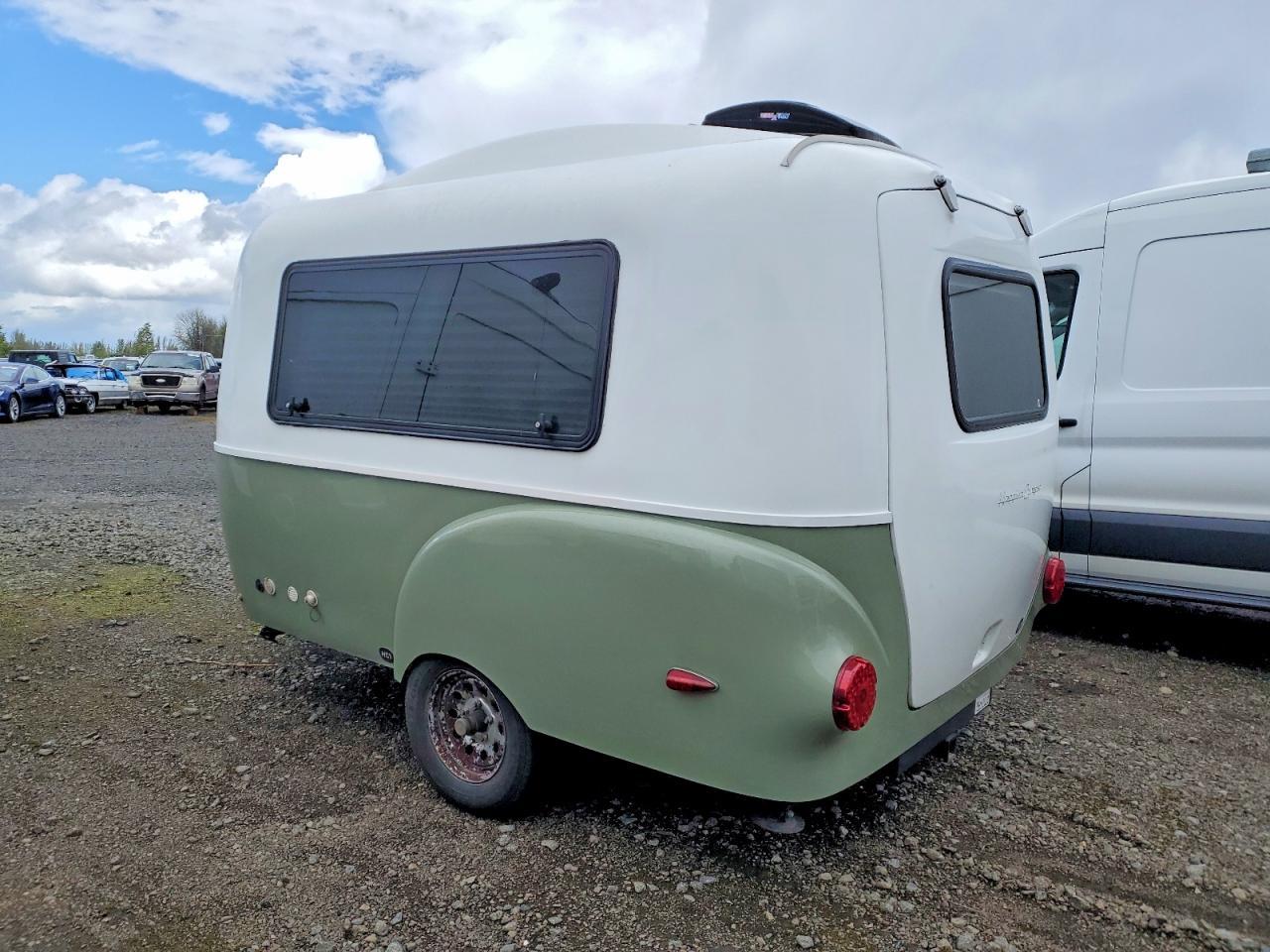 2017 Happier Camper FD-306 Camper