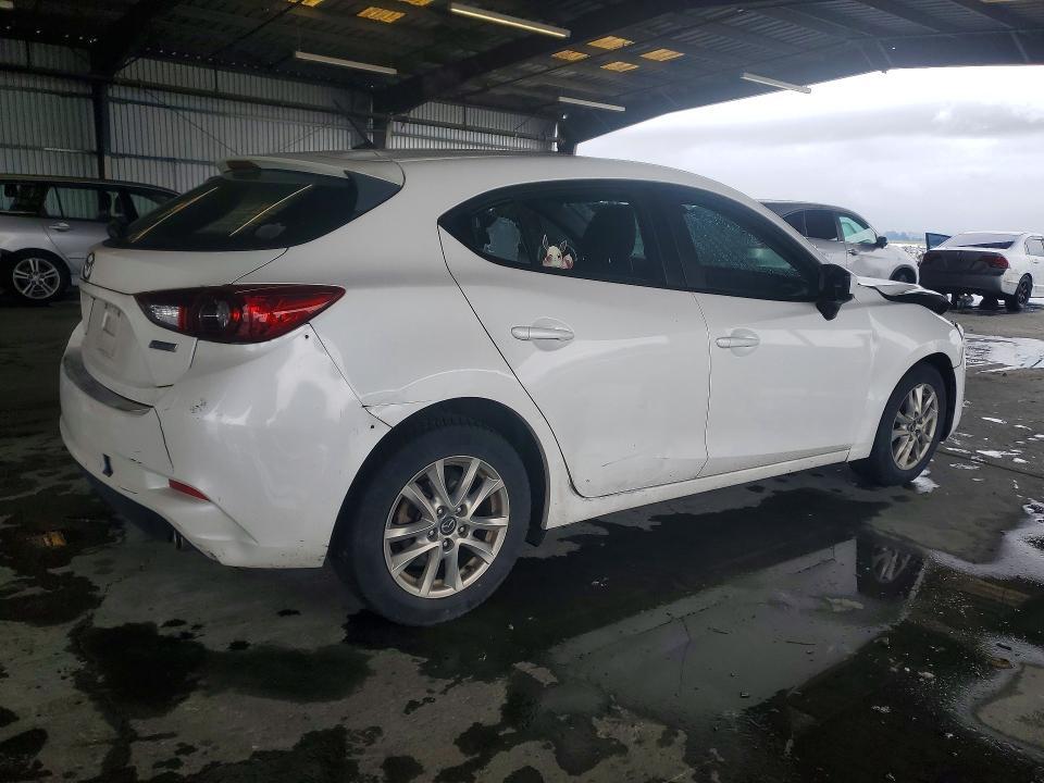 2017 Mazda 3 Sport
