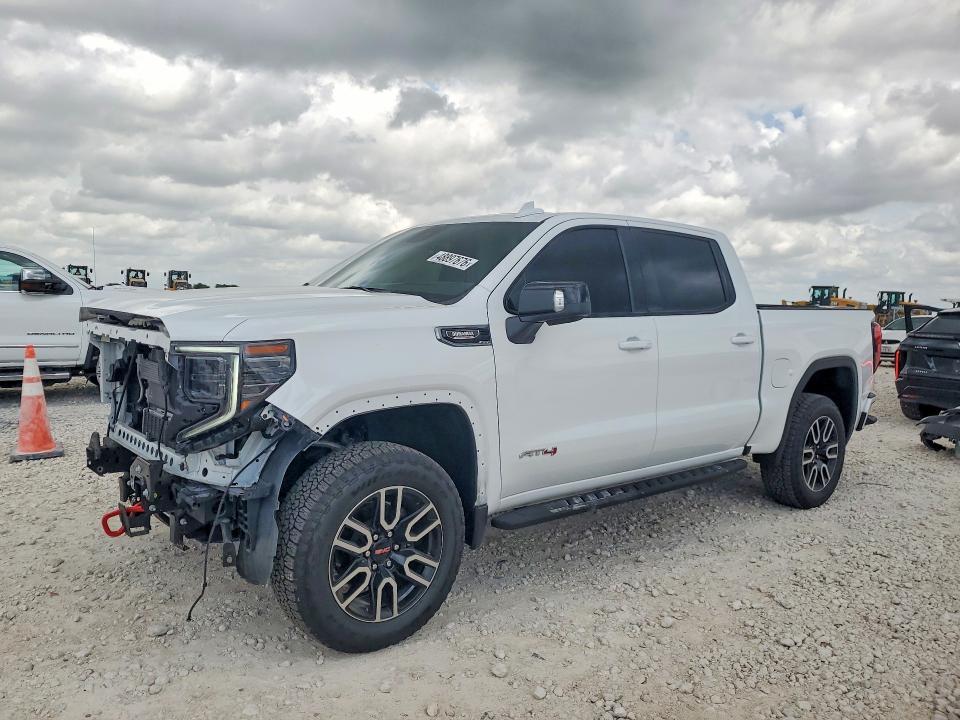 2026 GMC Sierra K1500 AT4