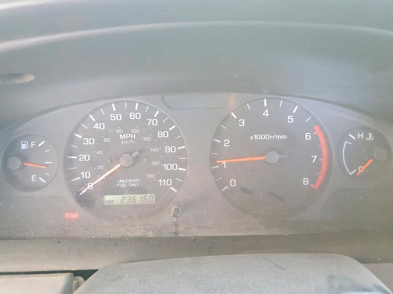 2000 Nissan Frontier XE
