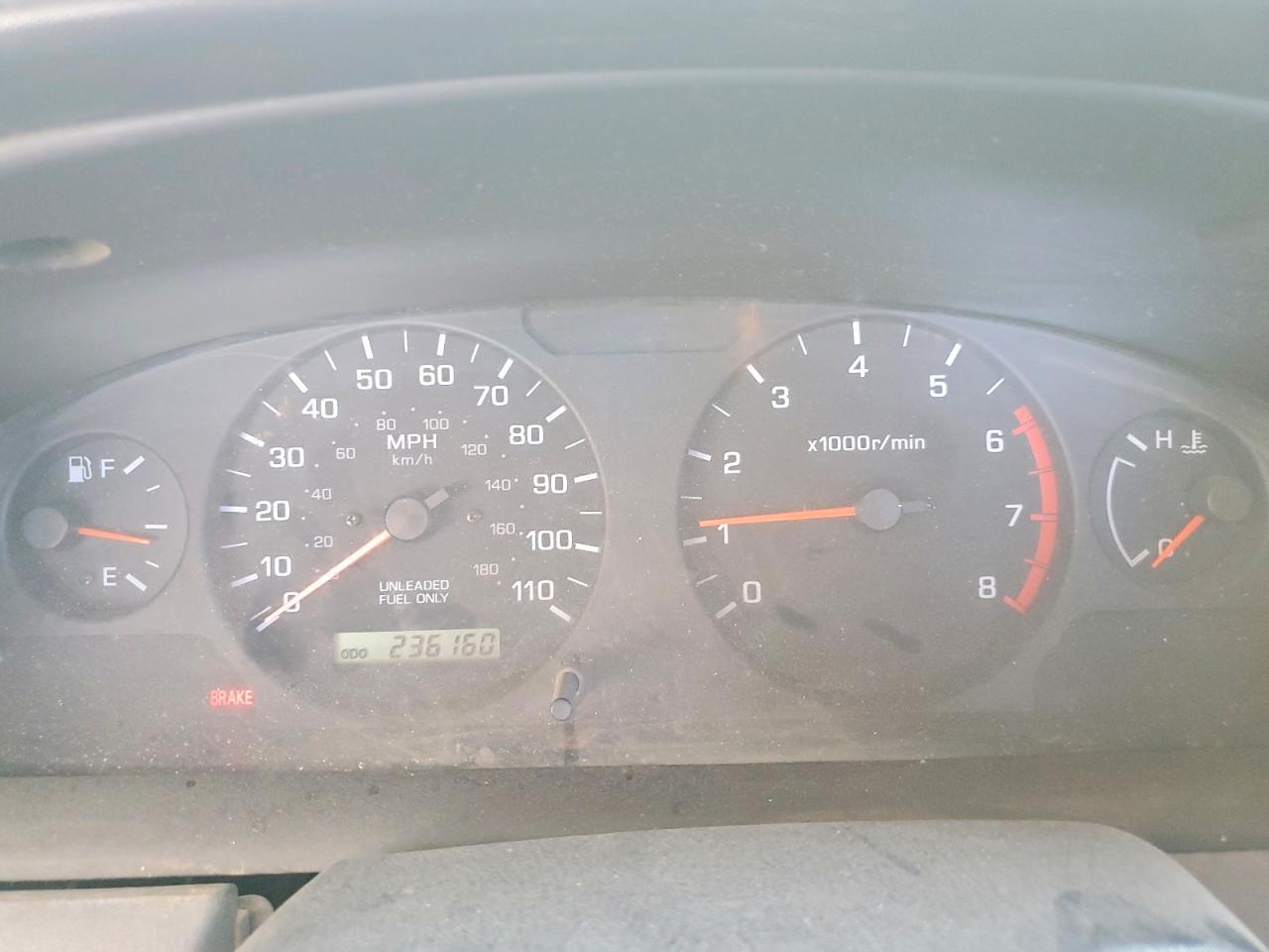 2000 Nissan Frontier XE
