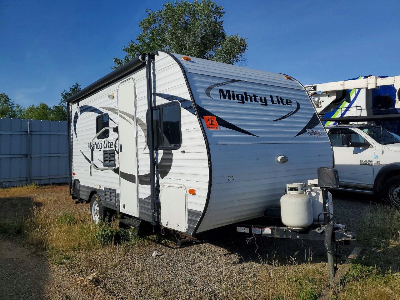 2015 Pacifworks 2015 Pacific Coachworks Mighty Lite Camper