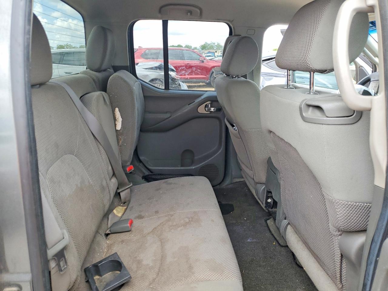 2006 Nissan Frontier SE