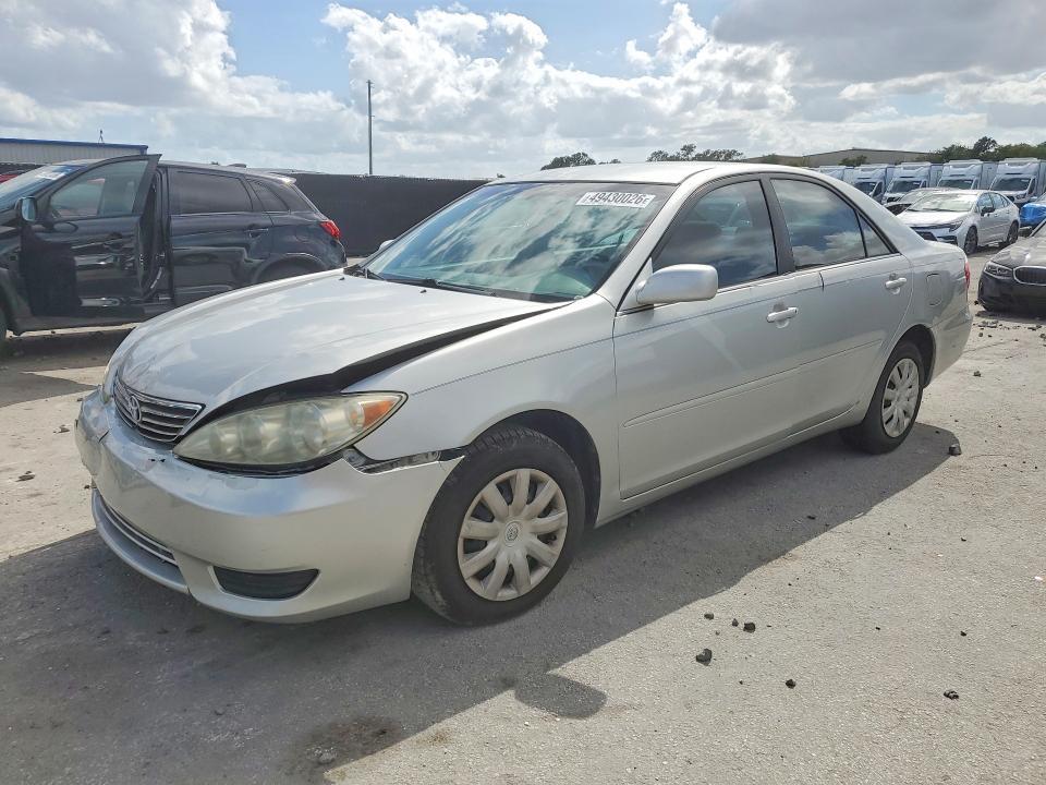 2006 Toyota Camry le