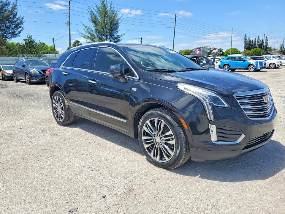 2018 Cadillac XT5 Premium Luxury