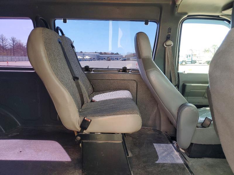 2010 Ford Econoline E250 Van