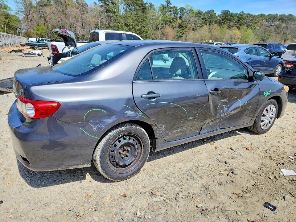 2013 Toyota Corolla le