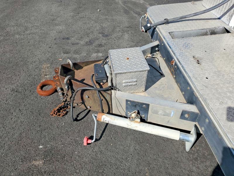 2000 Pelsue Fiber Optic Splicing Trailer