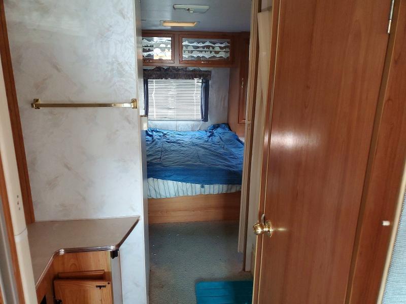 1997 Coachmen Rv Recreational Vehicle (RV)
