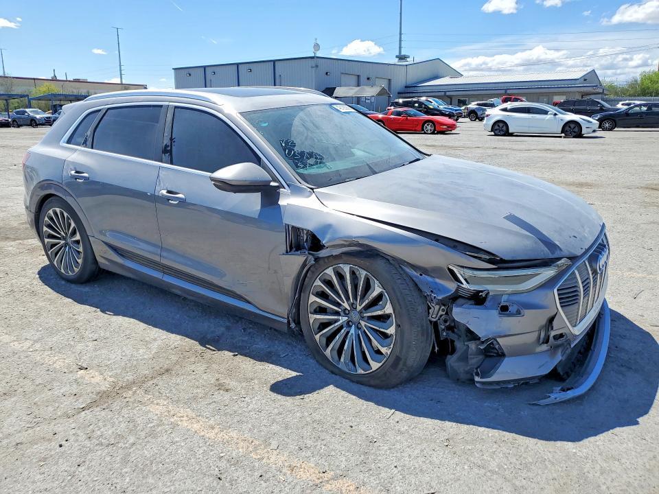 2019 Audi E-tron Prestige
