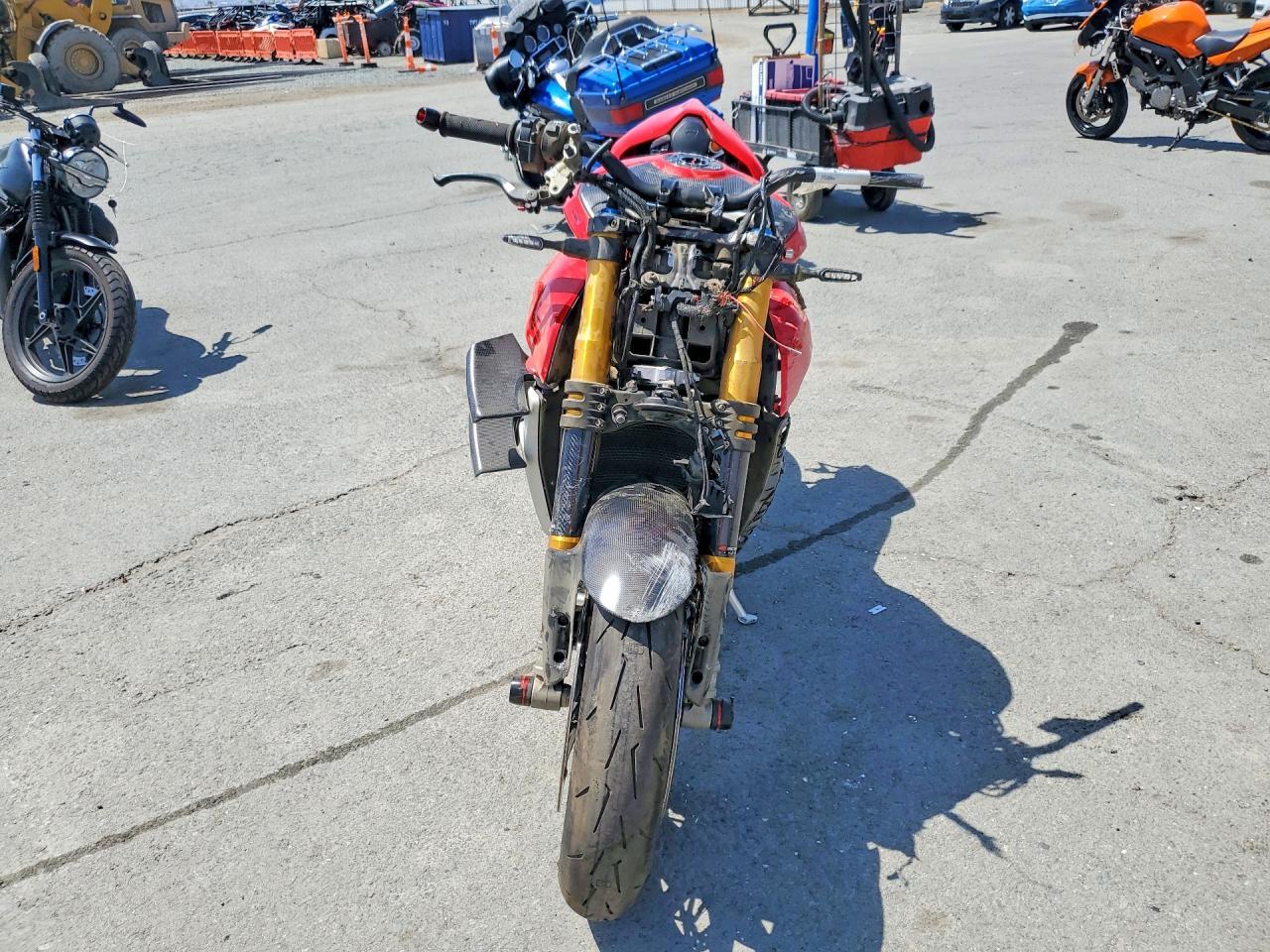 2021 Ducati Streetfighter V4