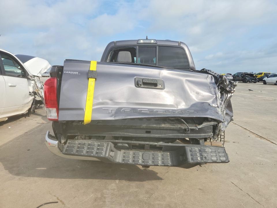 2017 Toyota Tacoma SR5 V6