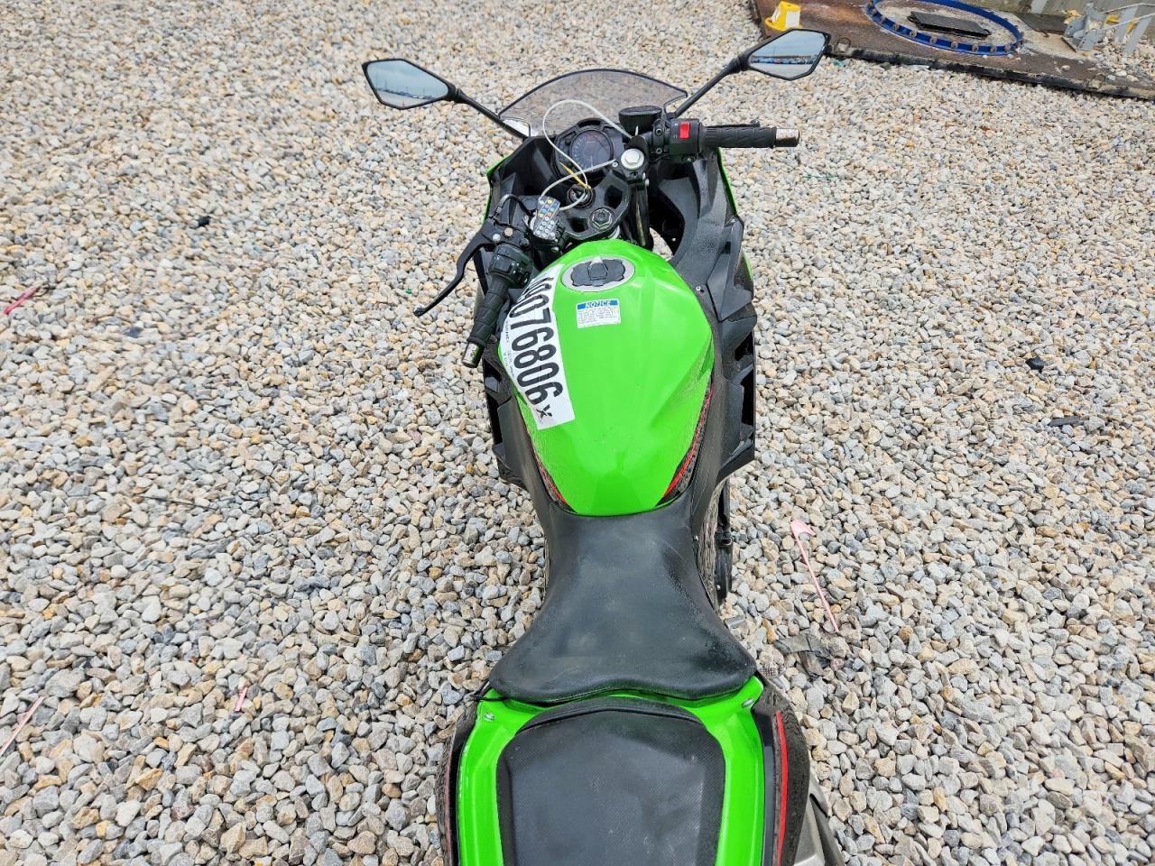 2022 Kawasaki EX400