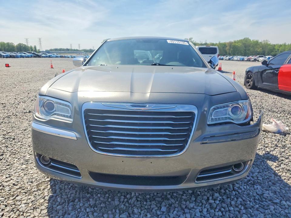 2012 Chrysler 300 Limited
