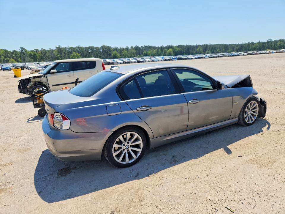 2011 BMW 328 i