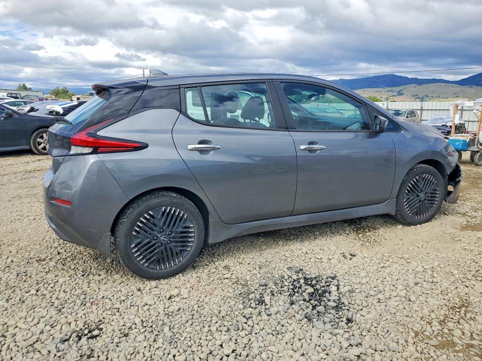 2023 Nissan Leaf sv Plus