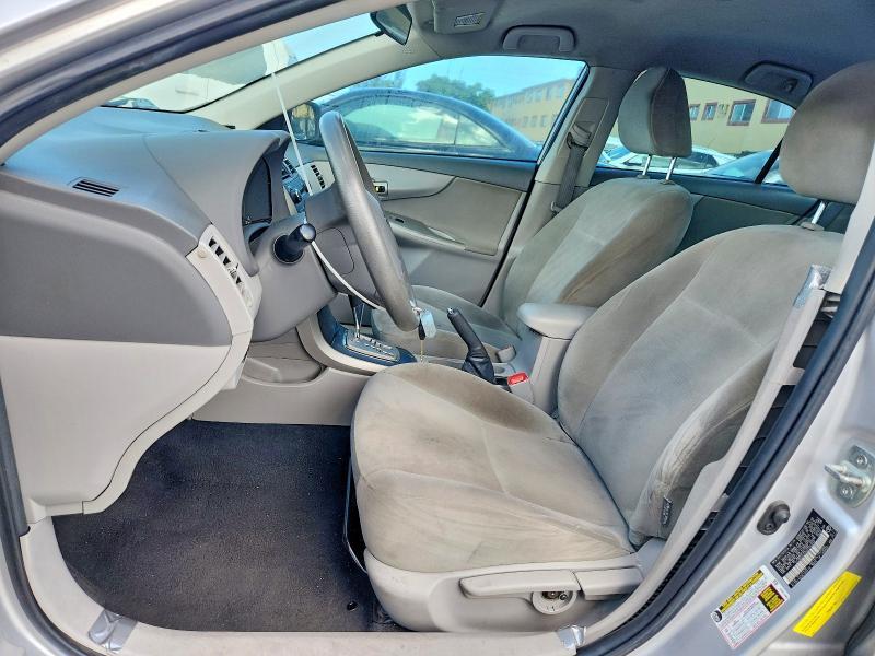 2010 Toyota Corolla le