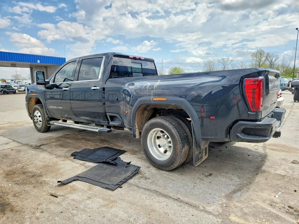 2022 GMC Sierra K3500 Denali