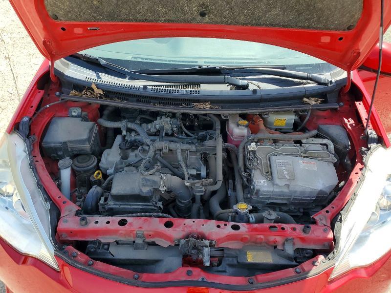 2014 Toyota Prius c two